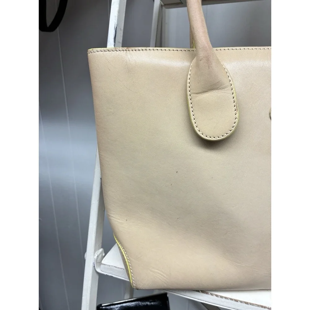 J.E. Tods Beige Leather Top Handle Tote Bag Made in Italy *See Photos*
